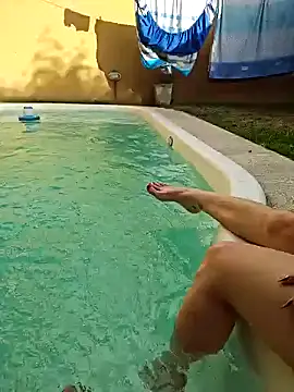 Snapshot of Elnonoykeila77 chatting on December 2024 09:17:02 PM Elnonoykeila77 online show from December 2024 09:17:02 PM