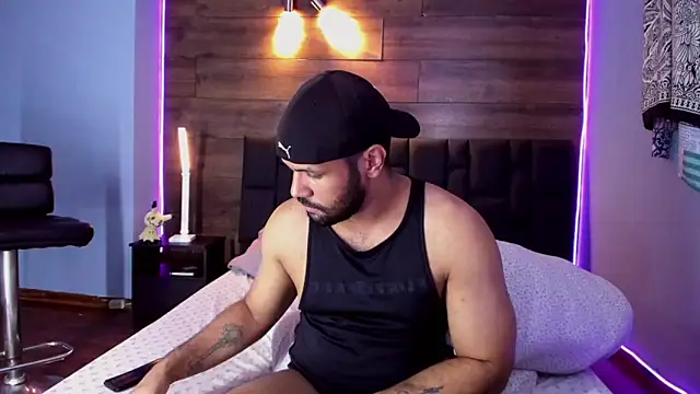 anthonylatynxd online show from February 2025 11:22:02 AM