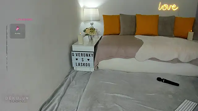 KVerunce online show from March 2025 09:26:02 PM