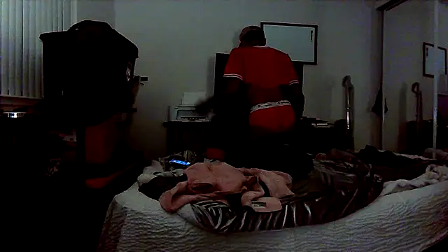 trophyboi69 online show from December 2024 10:23:02 AM