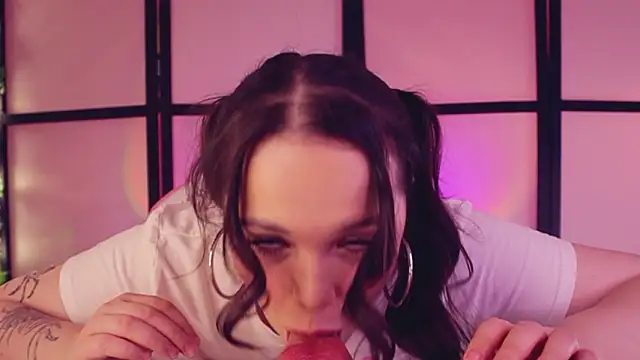 Snapshot of Chery_Lady22 chatting on March 2026 10:45:02 AM Chery Lady22 online show from March 2026 10:45:02 AM