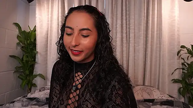 agatha collins  online show from March 2026 06:29:02 PM