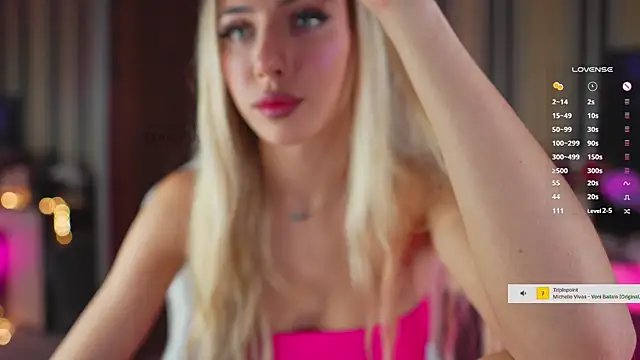 Snapshot of misstics_ chatting on December 2024 05:40:02 AM misstics online show from December 2024 05:40:02 AM