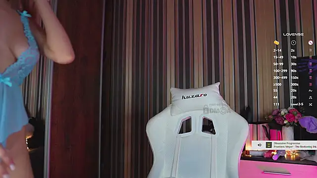 Snapshot of misstics_ chatting on December 2024 05:43:01 PM misstics online show from December 2024 05:43:01 PM