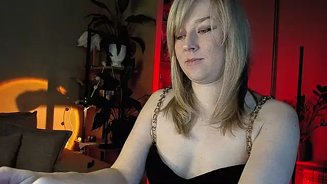 5 in one online show from December 2024 04:56:02 AM