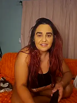 Snapshot of sweetcheekzx chatting on January 2025 01:54:01 PM sweetcheekzx online show from January 2025 01:54:01 PM