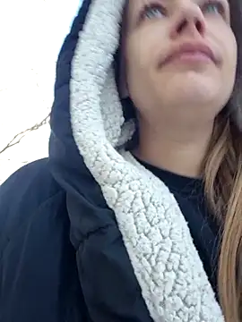 Keli Jessi online show from February 2026 01:15:01 PM