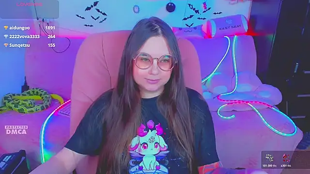 Lolisuccub online show from May 2026 05:31:01 PM
