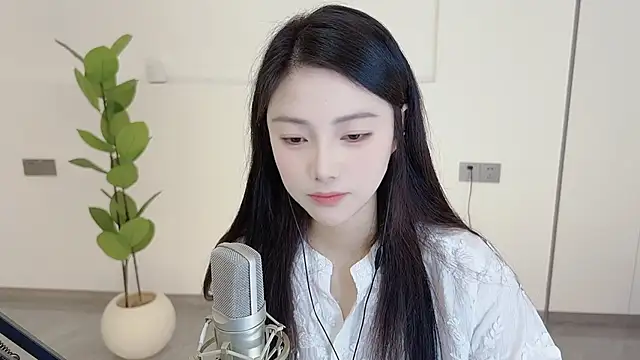 HaagenDazs  online show from March 2025 01:09:01 AM