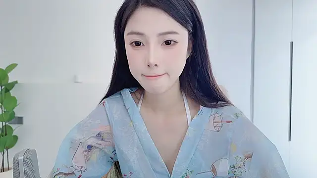 Snapshot of HaagenDazs_ chatting on December 2025 01:44:02 AM HaagenDazs online show from December 2025 01:44:02 AM