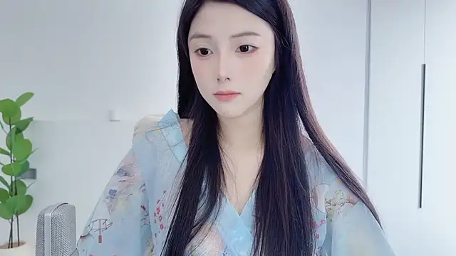 Snapshot of HaagenDazs_ chatting on December 2025 05:13:01 AM HaagenDazs online show from December 2025 05:13:01 AM