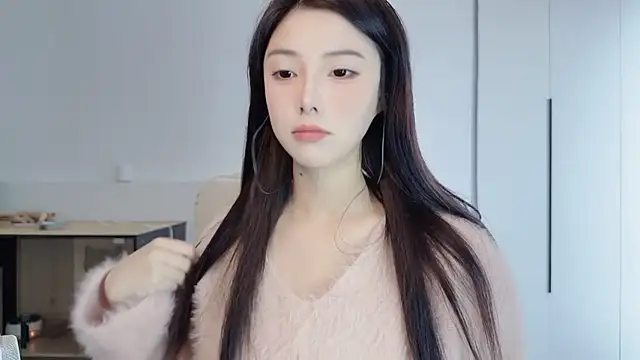 Snapshot of HaagenDazs_ chatting on December 2025 05:05:01 AM HaagenDazs online show from December 2025 05:05:01 AM