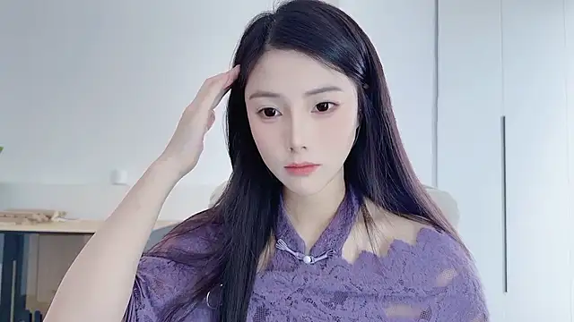 Snapshot of HaagenDazs_ chatting on January 2026 03:32:01 AM HaagenDazs online show from January 2026 03:32:01 AM