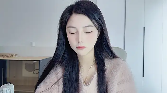 Snapshot of HaagenDazs_ chatting on January 2026 05:11:02 AM HaagenDazs online show from January 2026 05:11:02 AM