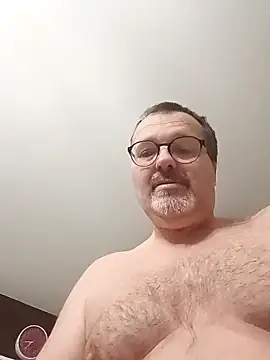 mike9473 online show from December 2025 07:38:01 AM