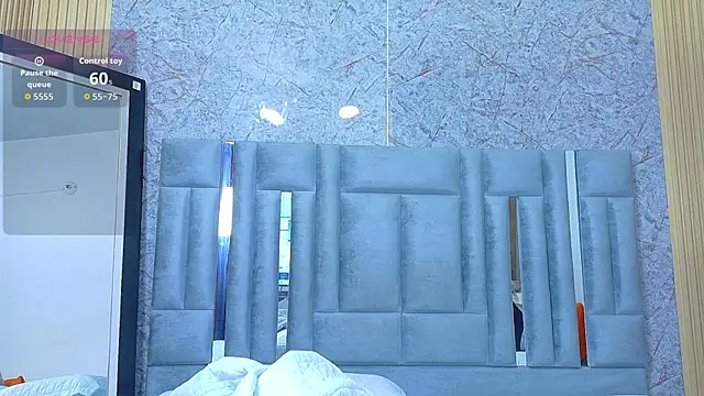 veronicaroose  online show from July 2026 12:58:02 PM