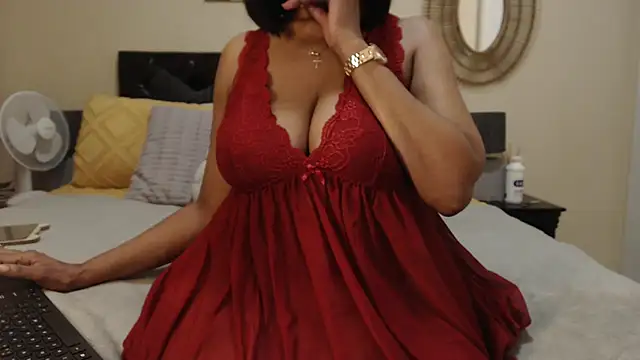 Creamyass22 online show from April 2026 06:24:02 PM