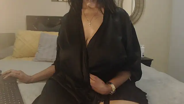 Creamyass22 online show from May 2026 04:03:01 PM