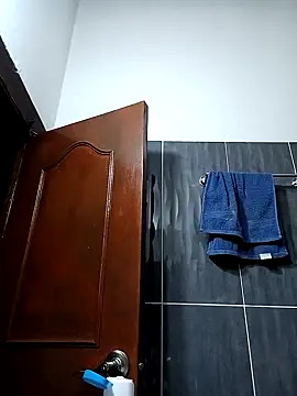 LunaZambrano online show from February 2025 02:25:02 AM