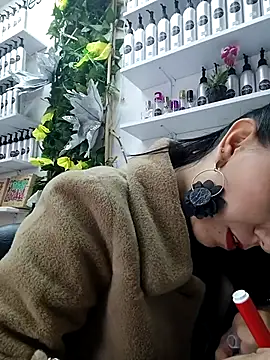 LunaZambrano online show from February 2025 09:59:02 PM