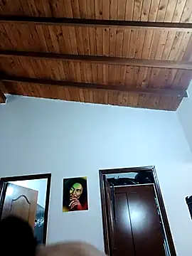 LunaZambrano online show from February 2025 03:52:01 PM