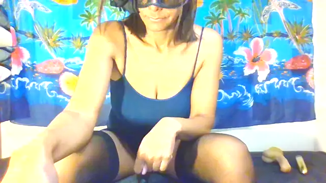 laetitiafun online show from March 2025 01:10:02 PM