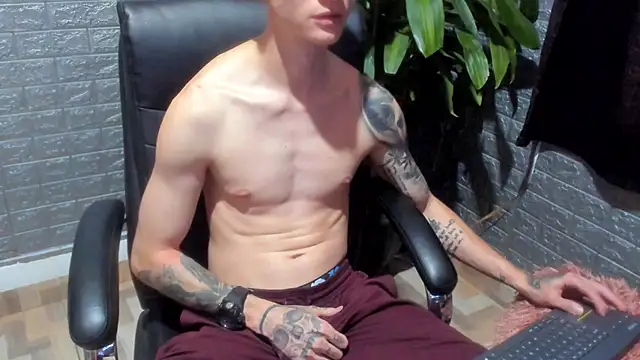 Snapshot of Dmtry6 chatting on January 2026 09:09:02 PM Dmtry6 online show from January 2026 09:09:02 PM