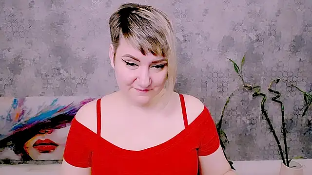Djullia online show from May 2026 05:15:02 AM
