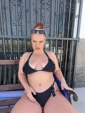 AnjaAmelia online show from June 2026 11:02:01 AM