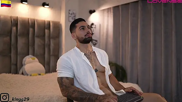 john king29 online show from November 2025 12:02:02 PM