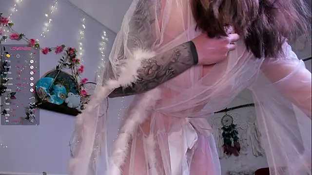 Kiralotus online show from February 2026 05:12:02 AM