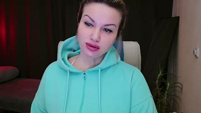 Snapshot of MishaMILF chatting on March 2025 04:23:01 PM MishaMILF online show from March 2025 04:23:01 PM