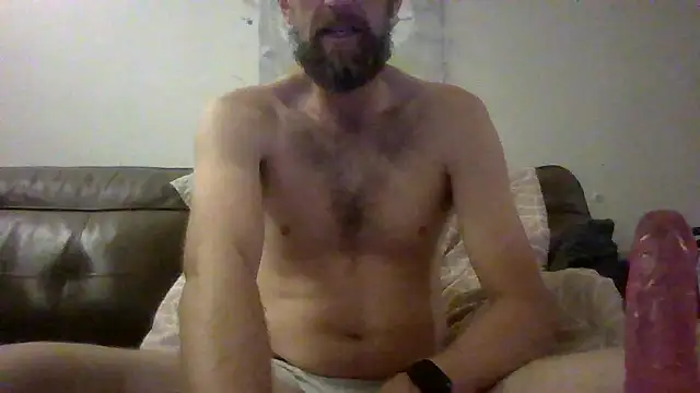 Snapshot of Matts1988 chatting on October 2025 08:41:01 PM Matts1988 online show from October 2025 08:41:01 PM