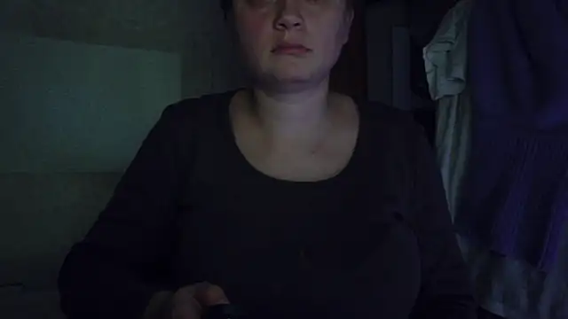 FrumCake online show from November 2025 11:40:02 PM