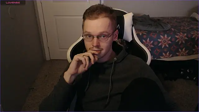 Snapshot of doloresman chatting on March 2025 06:35:02 AM doloresman online show from March 2025 06:35:02 AM