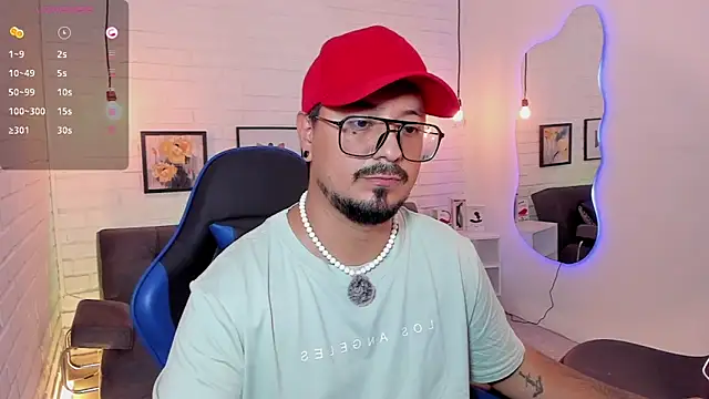 Snapshot of DaviidEvans_ chatting on September 2025 04:03:01 AM DaviidEvans online show from September 2025 04:03:01 AM