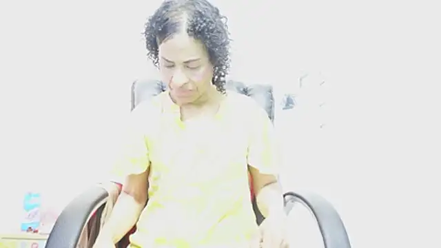 Aries Mature online show from May 2026 04:56:02 PM