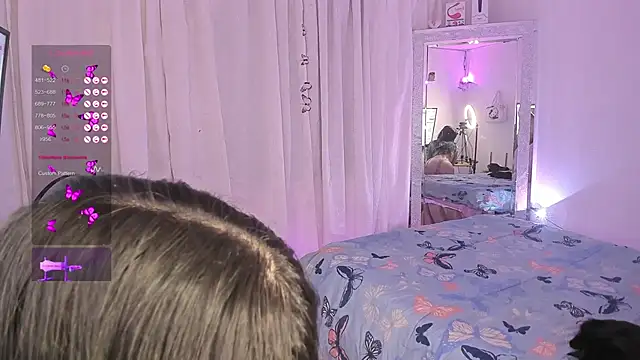 Snapshot of GoddessLinda04 chatting on December 2024 02:08:02 AM GoddessLinda04 online show from December 2024 02:08:02 AM