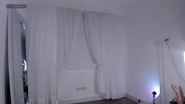 GoddessLinda04 online show from June 2026 10:32:02 PM