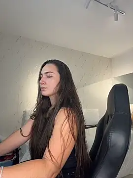 Snapshot of ava_blue chatting on May 2026 07:43:02 PM ava blue online show from May 2026 07:43:02 PM