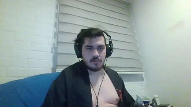 hung weeb online show from May 2026 06:32:01 AM