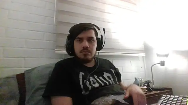 hung weeb online show from June 2026 01:39:01 AM