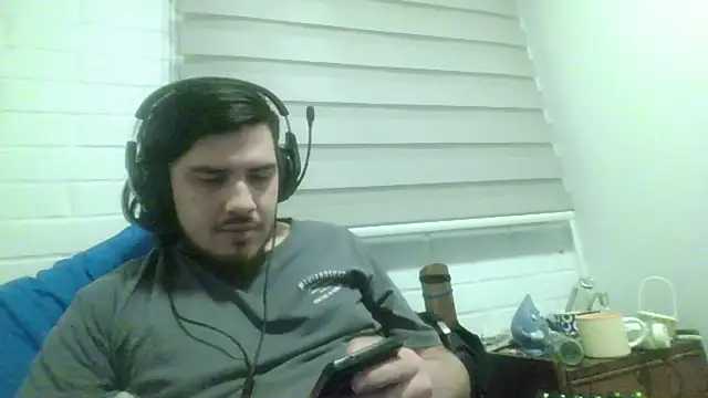 hung weeb online show from July 2026 03:52:01 AM