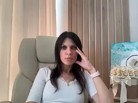 InjaAtHome online show from July 2026 02:13:01 PM