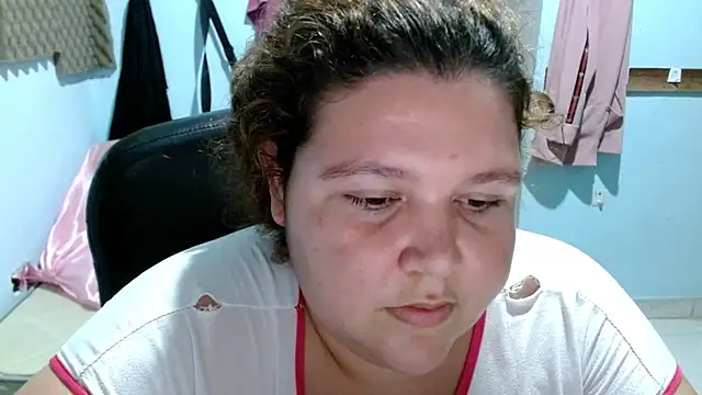 squirt322bbw online show from October 2025 07:56:02 PM