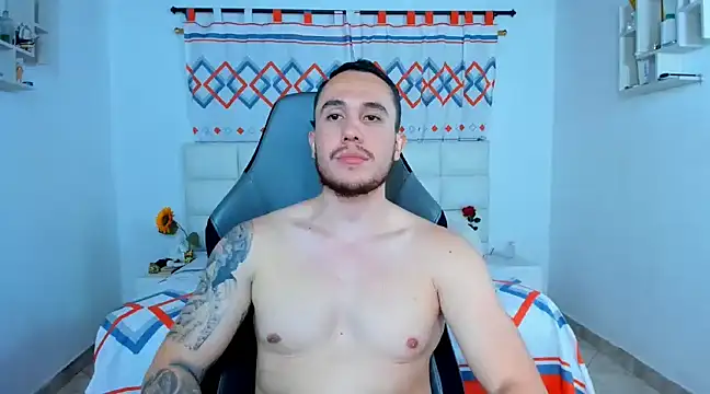 Snapshot of juan__jimenez chatting on December 2024 02:09:01 AM juan jimenez online show from December 2024 02:09:01 AM