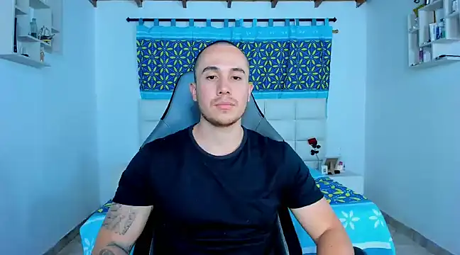 Snapshot of juan__jimenez chatting on January 2025 04:21:01 AM juan jimenez online show from January 2025 04:21:01 AM