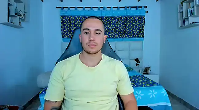 Snapshot of juan__jimenez chatting on January 2025 11:34:02 PM juan jimenez online show from January 2025 11:34:02 PM