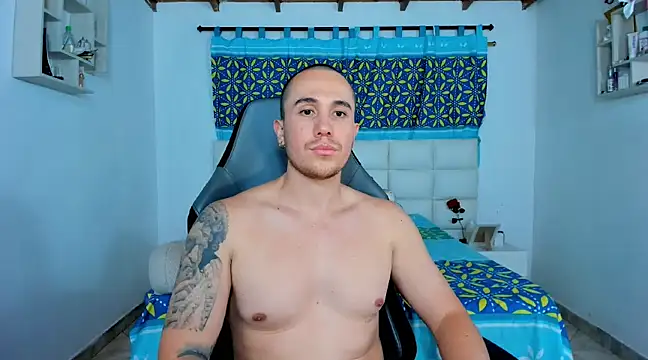 Snapshot of juan__jimenez chatting on February 2025 02:35:01 AM juan jimenez online show from February 2025 02:35:01 AM