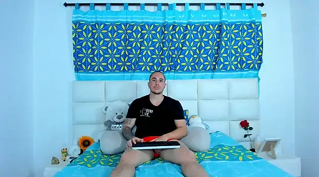 Snapshot of juan__jimenez chatting on February 2025 05:37:01 AM juan jimenez online show from February 2025 05:37:01 AM